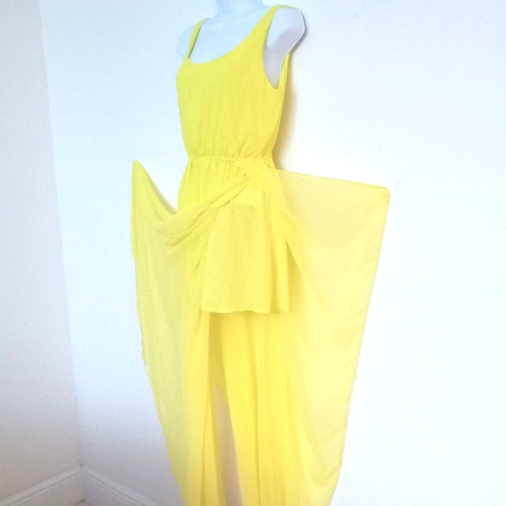 NWT🎁FREE GIFT INCLUDED 🎁Lightweight Layered Chiffon Maxi Dress - Picture 6 of 15